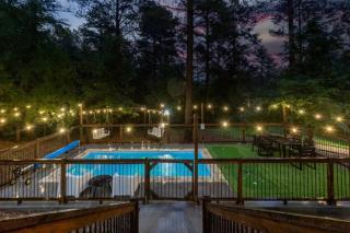 Pool - Hot Tub - Family Friendly - Paved roads - 4