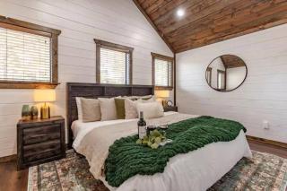 Pool - Hot Tub - Family Friendly - Paved roads - 7