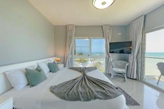 Exclusive Oceanfront 3 BR Apt in Sosua - 3