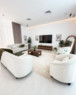 RETREAT Beach House شاليه ريتريت - 1