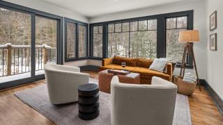 Spacious Mountain Getaway off of Mountain Rd - 7