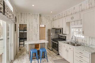 Lakefront Tiny Home w/ Dock Near Chetek! - 3