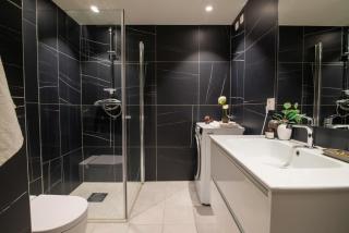 2BR apartment 200 m from Metro and Airport Bus and Free Parking - 5