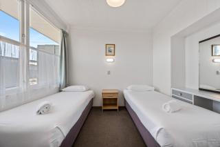 Bings Motel - 5