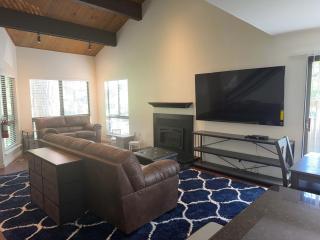 Tahoe Pines Hideaway - 6