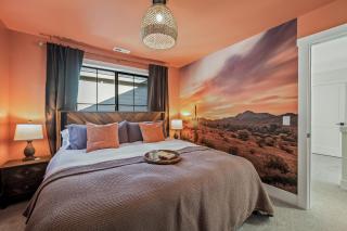 Hidden Speakeasy, Hot Tub & Game Room, Sleeps 12 - 1