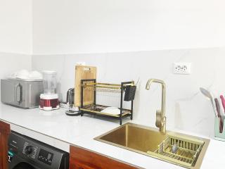Residence Atlantic Logbessou - Premium Apartment - Starlink, SolarSystem Backup, Secure Parking - 6