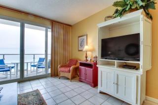 Amazing Gulf view from this cozy condo with pool gym & beach access - 4