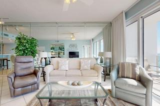 Vibrant condo on the Gulf with pool fitness room & playground - 5