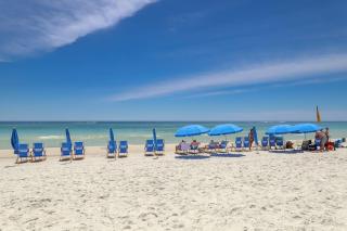 Beachfront Condo with Amazing Views Shared Pool & Al Fresco Dining - 7