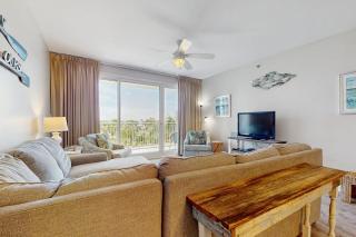 Cozy Condo Private balcony Free chairs & umbrella Near the Beach - 7