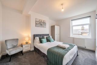 St John's Flats, Newsome - 1