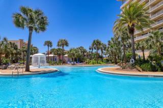 Magnificent waterfront condo w private balcony shared pool gym & snack bar - 8