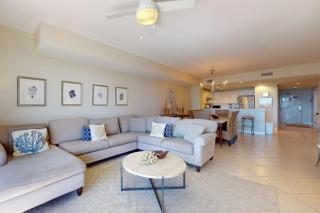 Magnificent waterfront condo w private balcony shared pool gym & snack bar - 3