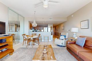 Sleek condo at Sterling Shores w shared pool gym theater & ocean views - 4