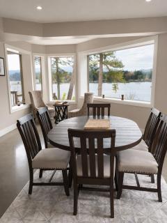 Relaxing Waterfront Haven with Hot Tub & Dock - 4