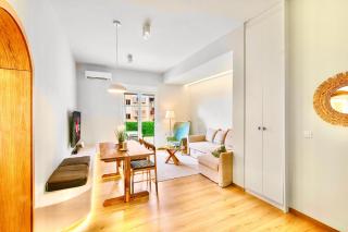 Spacious 65m 2BR Apartment near Marina Zeas - 5