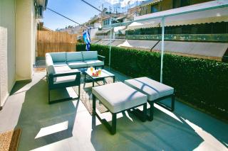 Spacious 65m 2BR Apartment near Marina Zeas - 3