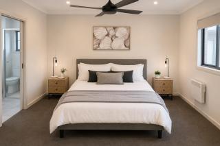 Holiday on Dromana by Ready Set Stay - 150m from the beach - 8