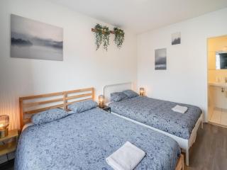 Antwerp bright apartment stay - 3