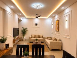 Premium Aura Stays A Peaceful 3BHK Family Retreat - 0