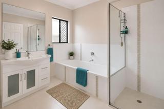 Townsville Pet Friendly 4BR 2 BA Home with BBQ - 1