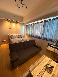 Monte Carlo Lounge Two - 4