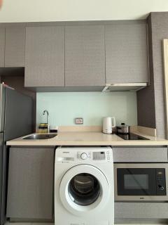 BTS Thong Lor Central High -rise Condo - 1