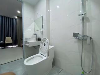 Nhà Nghỉ Lacasta Hotel - 2
