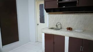 Hatch Guesthouse - 4