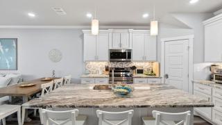 Coastal Calm Retreat by AvantStay - 1