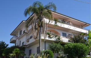 1 Bedroom Stunning Apartment In Ricadi - Ricadi - 7