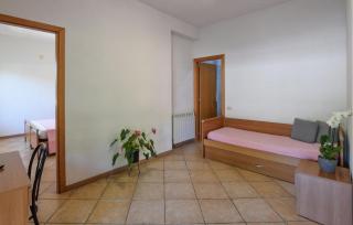1 Bedroom Stunning Apartment In Ricadi - Ricadi - 3