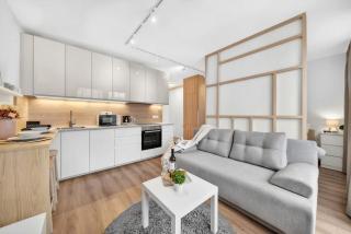 BTS Airport Apartment with Balcony - 6