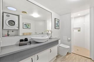 Stylish 1 Bedroom ground level unit in Noosaville - 3