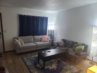 3 BR Home near Foundation Park - 9
