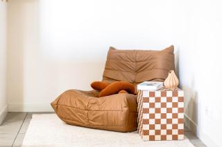 Spacious Riverside 2BR CBD Parking Pool & Gym - 2
