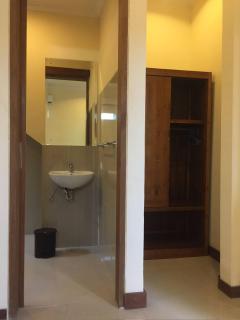 A quiet room with privacy in the heart of Ubud - 6