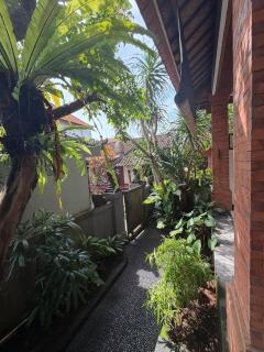A quiet room with privacy in the heart of Ubud - 4