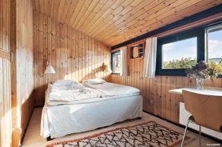 Charming 70S Retreat Near Beach And Peaceful Vibe - 7