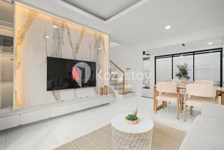Saraya Villa by Kozystay - Kota Baru Parahyangan - 0