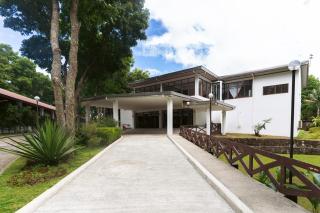 The Glens Tagaytay - King Suite - 9