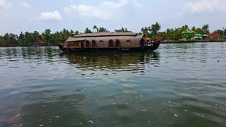 Captain's Cabin, Alleppey- A Premium Backwater Mansion - 9