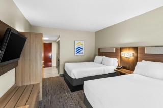 Holiday Inn Express Hotel & Suites Charleston-Southridge by IHG - 5