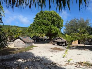 Twin Beach Bungalows - 9