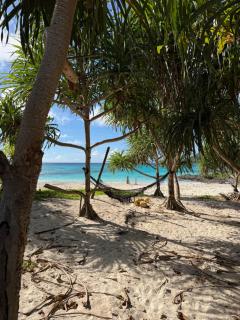 Twin Beach Bungalows - 4