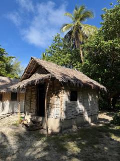 Twin Beach Bungalows - 8