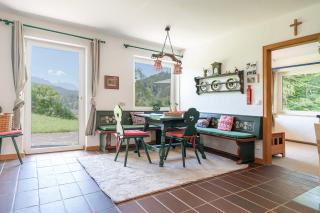 Auszeit am Walchensee mit Garten, Seeblick & Sauna - 2