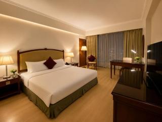 Oriental Crystal Hotel - 6