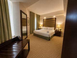 Oriental Crystal Hotel - 1